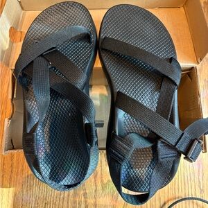BRAND NEW Black Chacos Z1 Hiking Sandals